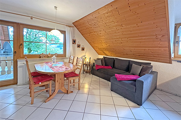 Wohn- und Essbereich